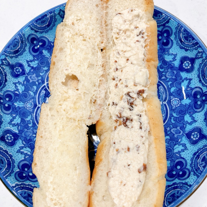 国産小麦濃厚ラムレーズンフランス