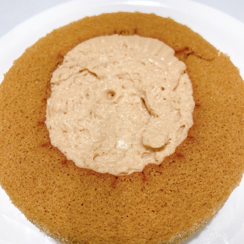 プレミアムロールケーキとろける2層のミルクティー