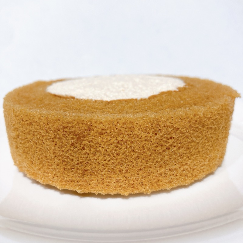 プレミアムロールケーキとろける2層のミルクティー