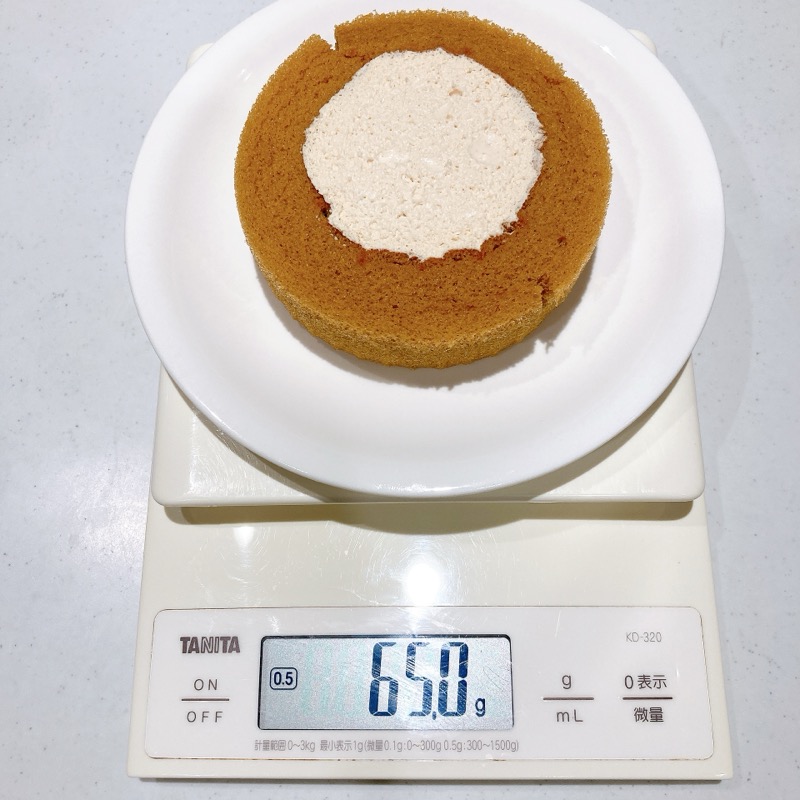 プレミアムロールケーキとろける2層のミルクティー