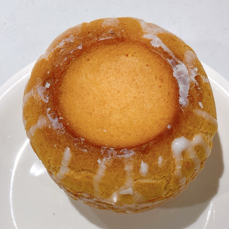 ピエール・エルメコラボのシュークリーム(バニラ)