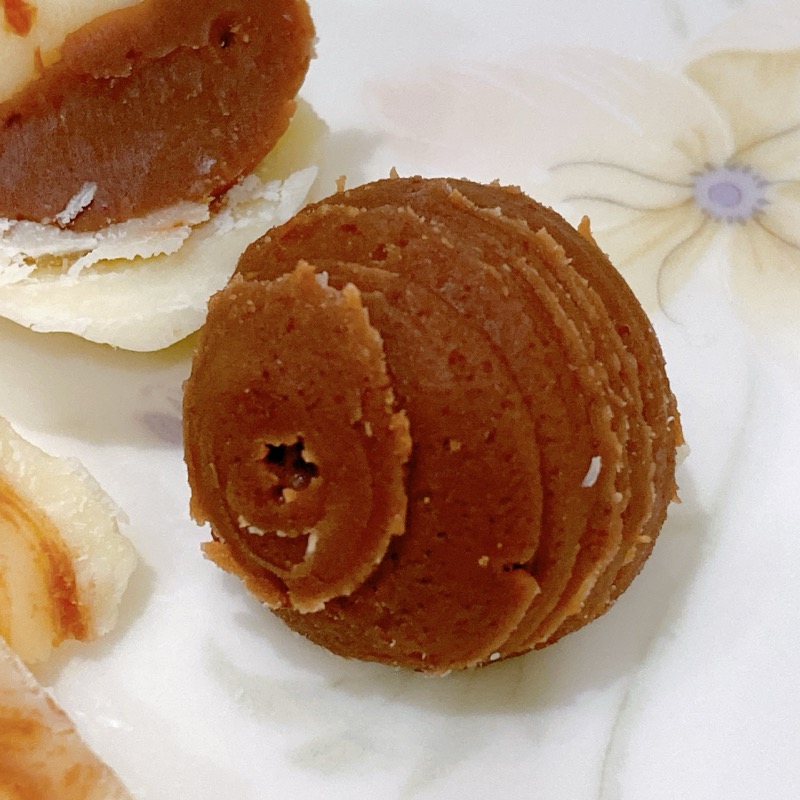 無印のボンボンショコラのラムレーズン&フィグブランデー