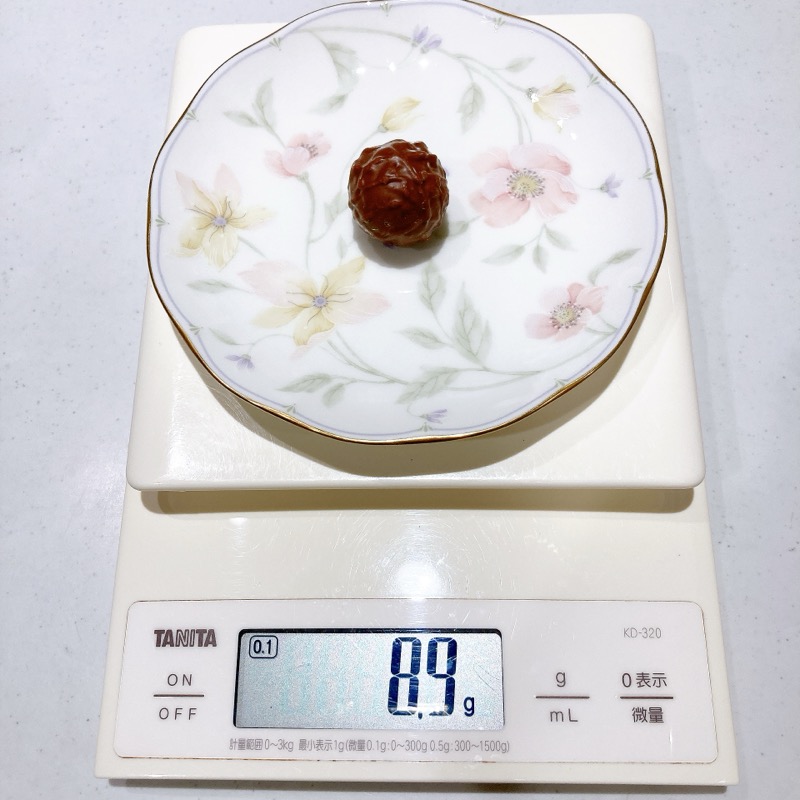 無印のボンボンショコラのラムレーズン&フィグブランデー