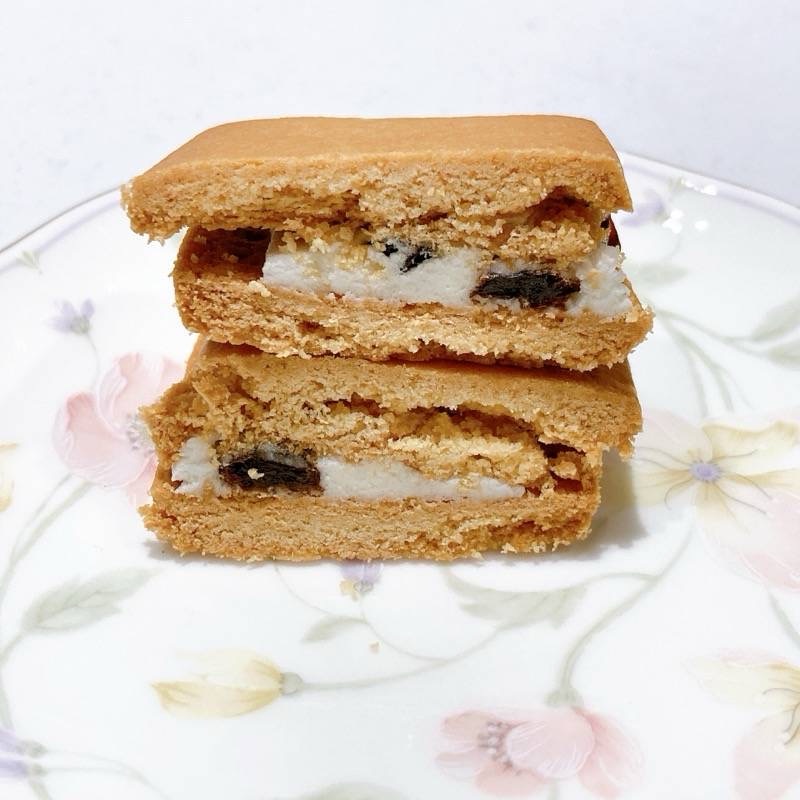 スリースターのレーズンサンド リニューアル