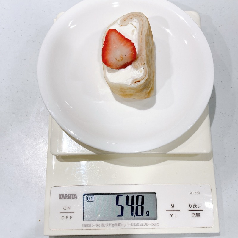 もちっと食感いちごのクレープ