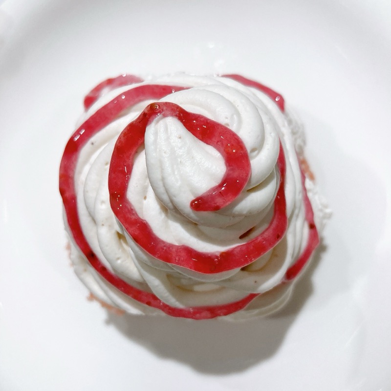 いちごモンブラン(メレンゲ入り)