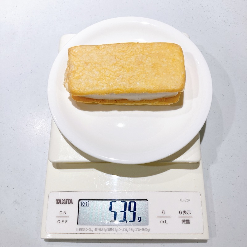 いちごのふわふわショートケーキサンド