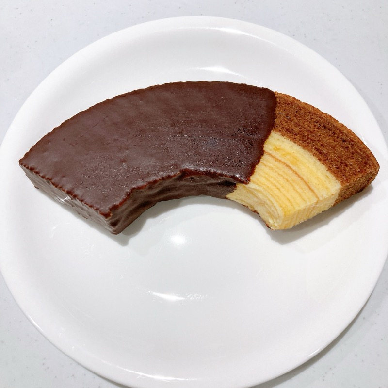 ピエールマルコリーニ2層のショコラバウムクーヘンチョコ&プレーン