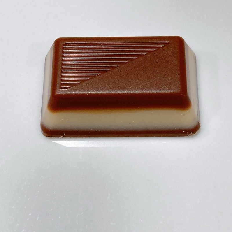 DARS PREMIUM 華やかバニラ