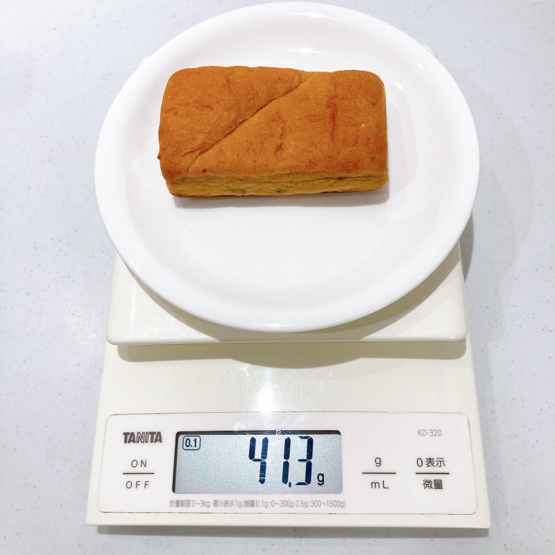 ベースブレッドミルク