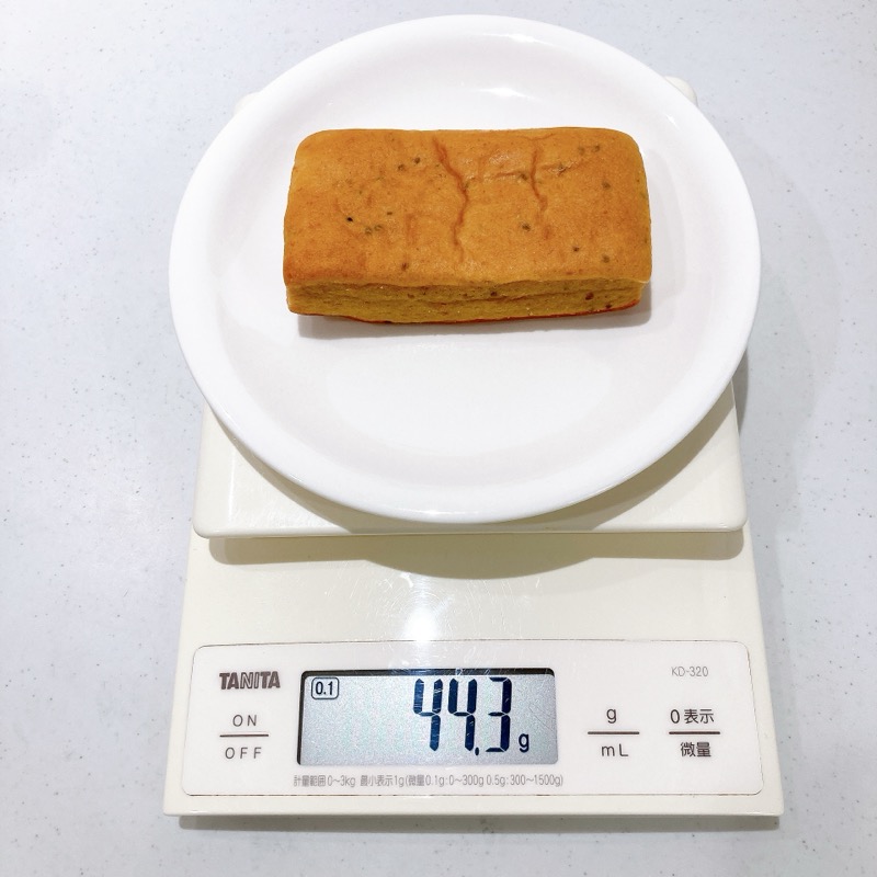 ベースブレッドミルク