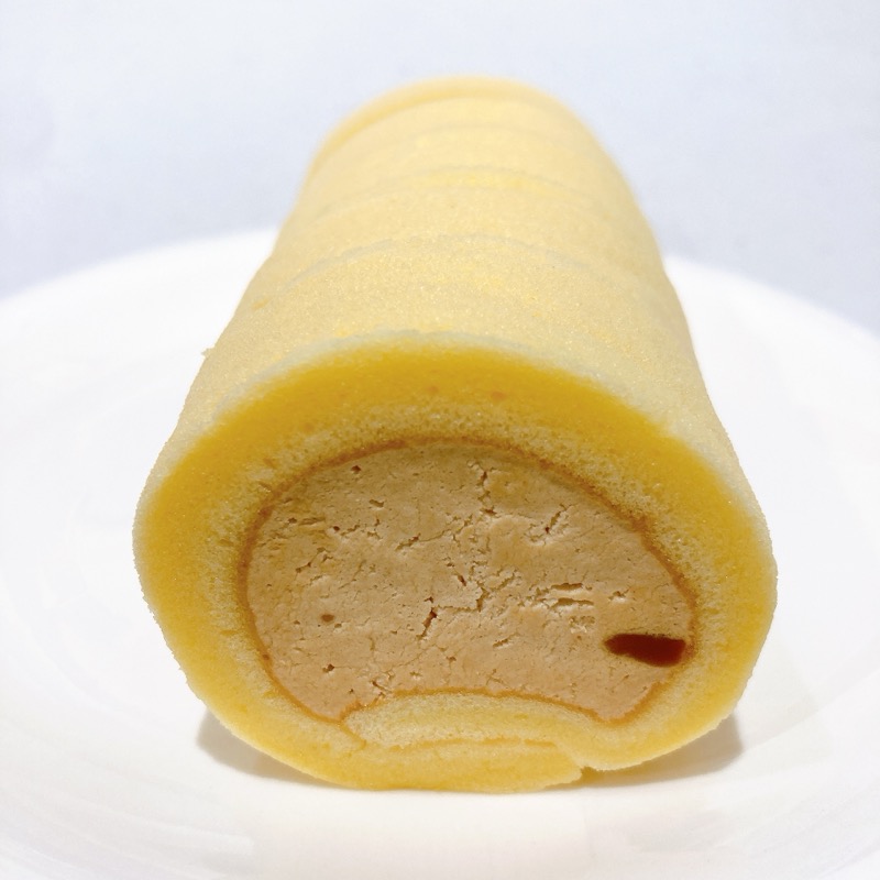 もっちりクリームロール(キャラメルホイップ)