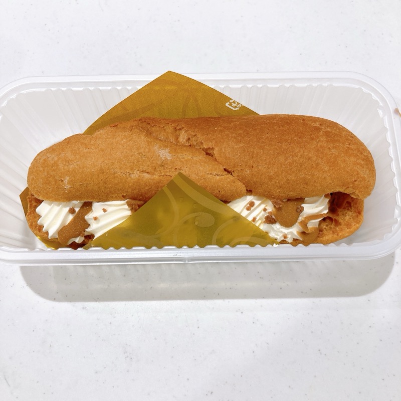 安里哲也シェフ監修ザ・ティラミスエクレア