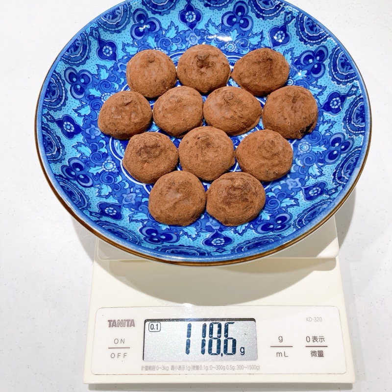 カルディ ル・シュヴリエのトリュフ ダムブランシュ