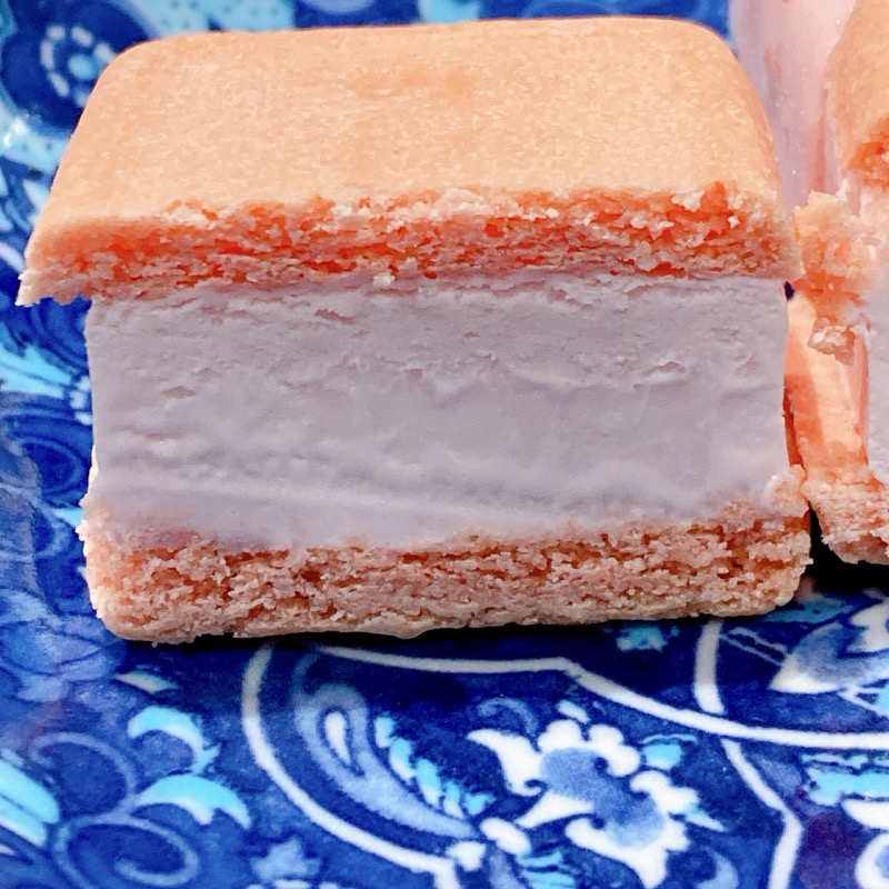 《Ghana》チョコ&クッキーサンド恋味いちご