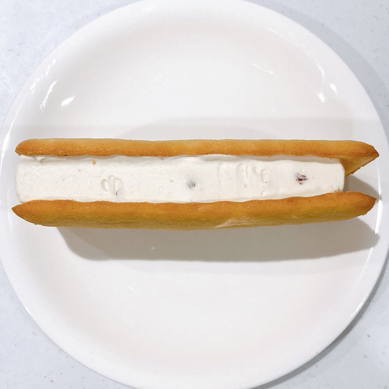 ラムレーズンサンドアイス