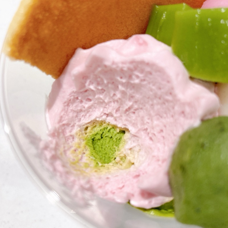 さくらと宇治抹茶の和パフェ