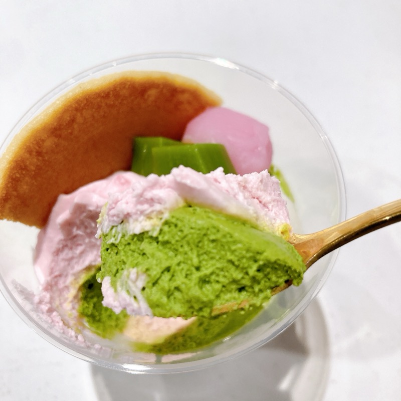 さくらと宇治抹茶の和パフェ