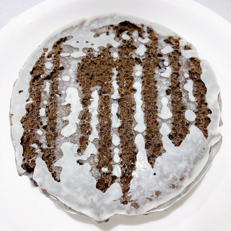 《ファミマ》白いブラックサンダーチョコクッキー