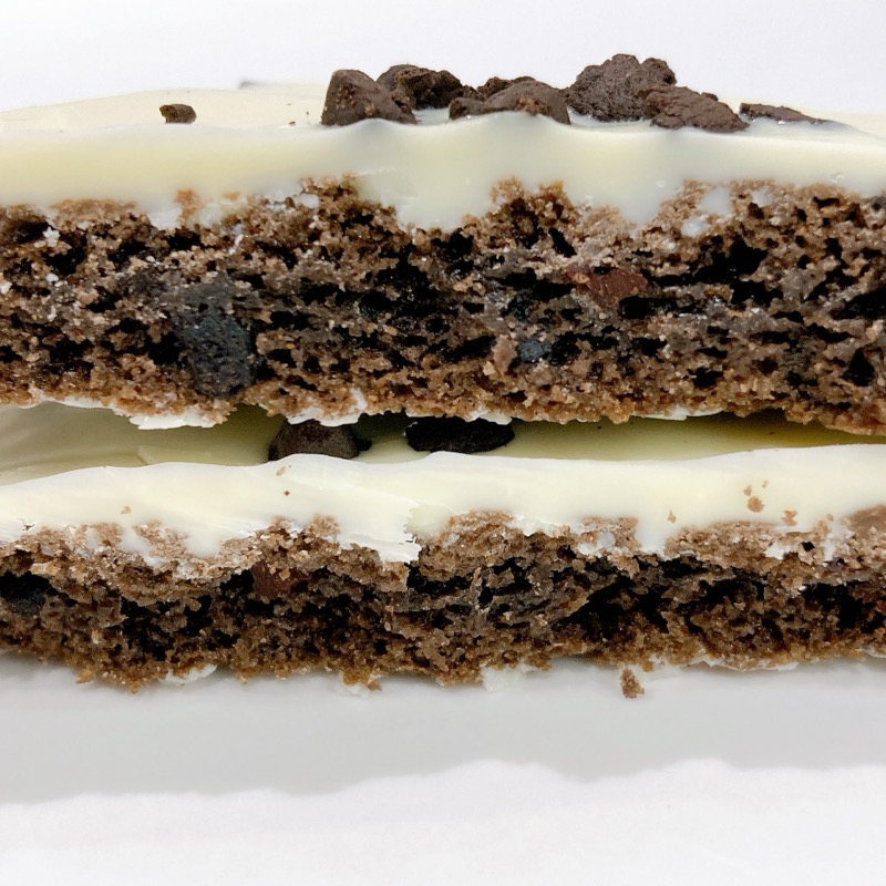 《ファミマ》白いブラックサンダーチョコクッキー