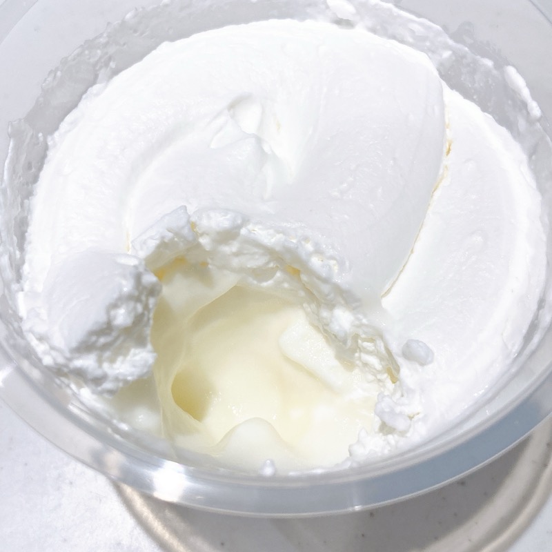 フェルメール牛乳を注ぐ女の純白プリン