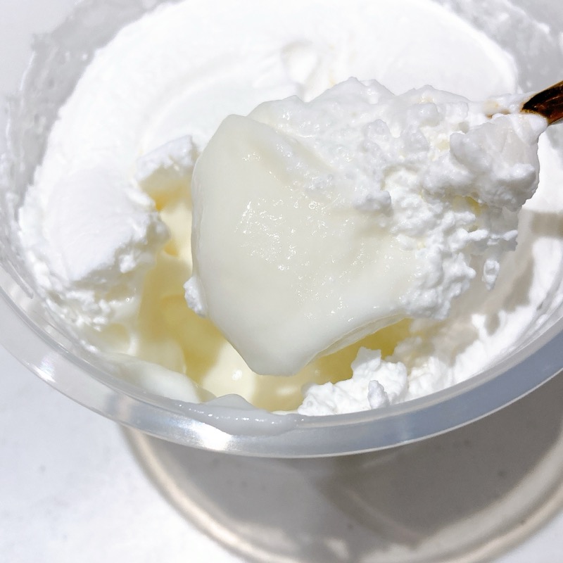 フェルメール牛乳を注ぐ女の純白プリン