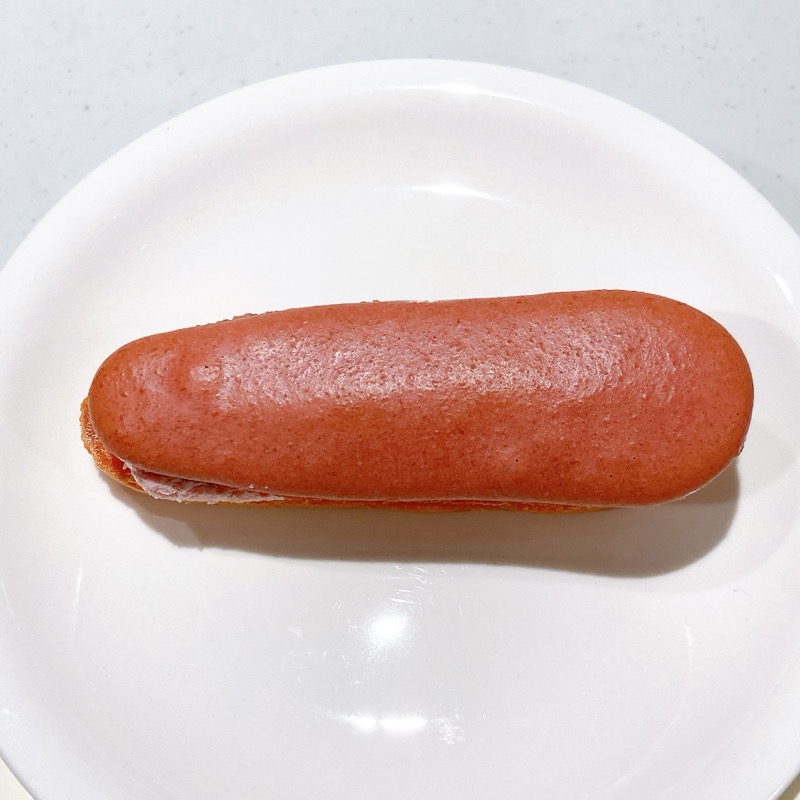 ピエール・エルメ マカロンサンドイチゴ&バニラ