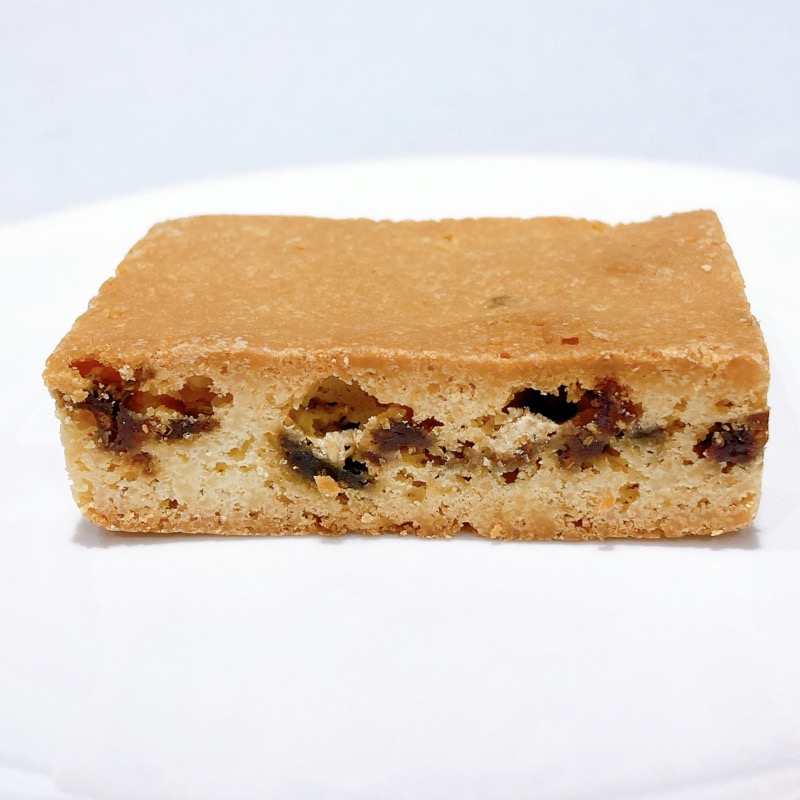 世にもおいしい大人のチョコブラウニー白ワイン×イチゴ