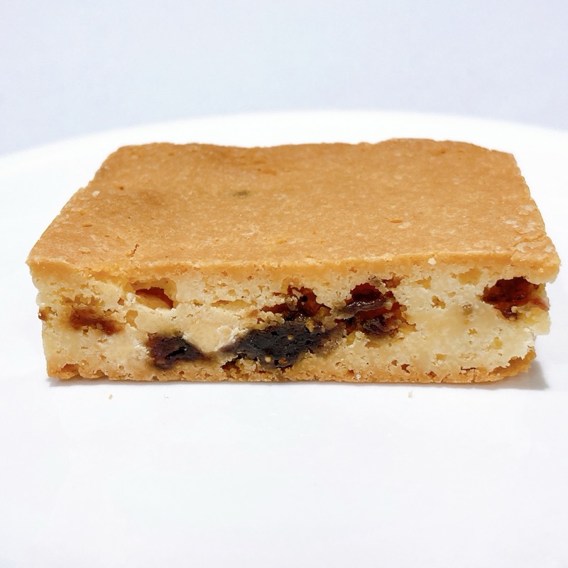 世にもおいしい大人のチョコブラウニー白ワイン×イチゴ