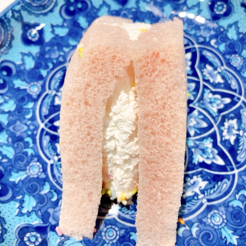 よくばりサンドカラーチョコ&ホイップ