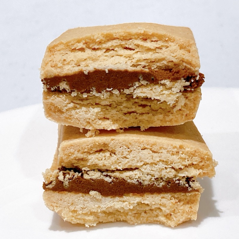 桔梗信玄餅サンドビスケット