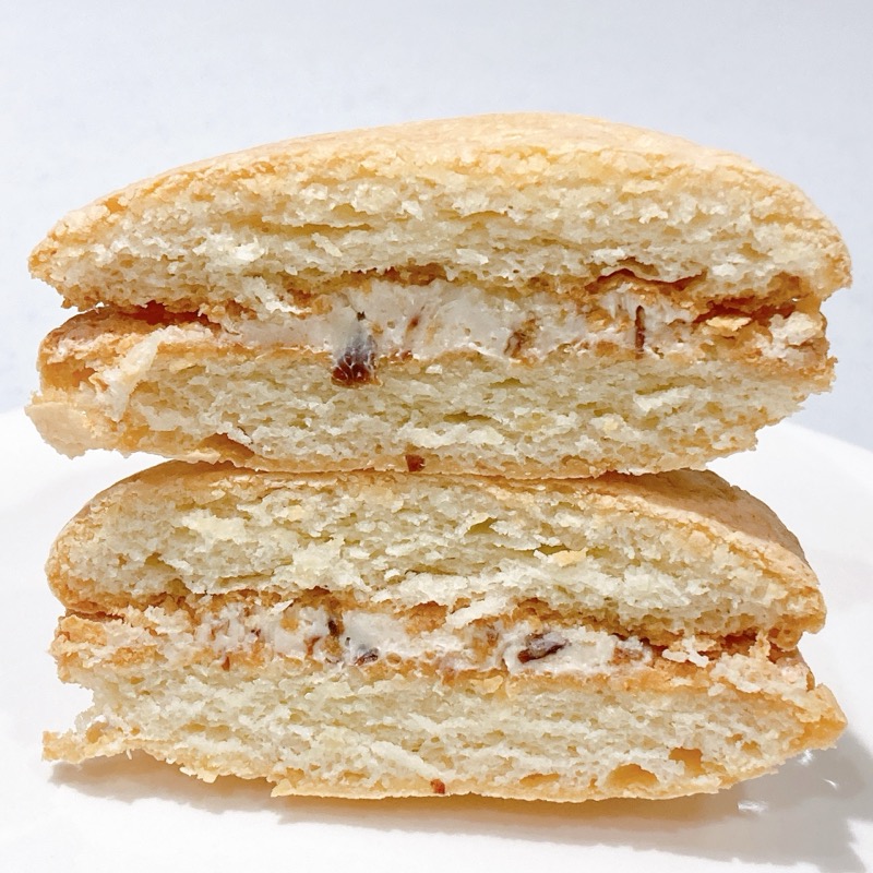 鎌倉まんまるブッセラムレーズン