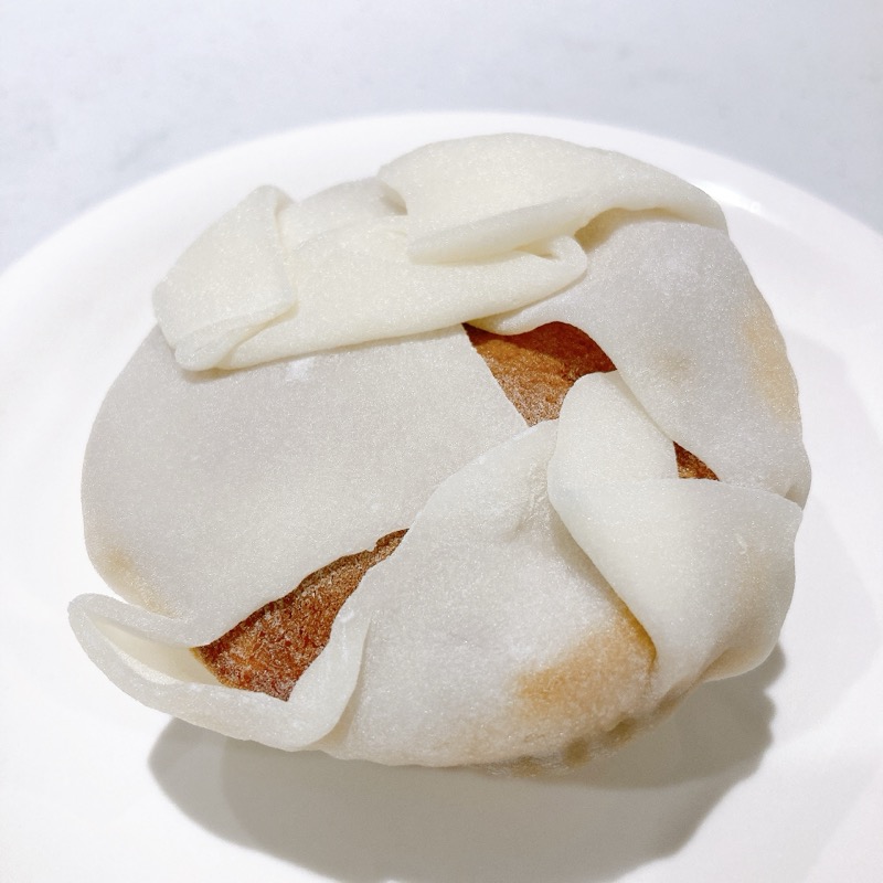 神奈川県産津久井在来大豆使用《きな粉ムースのつつみもち》