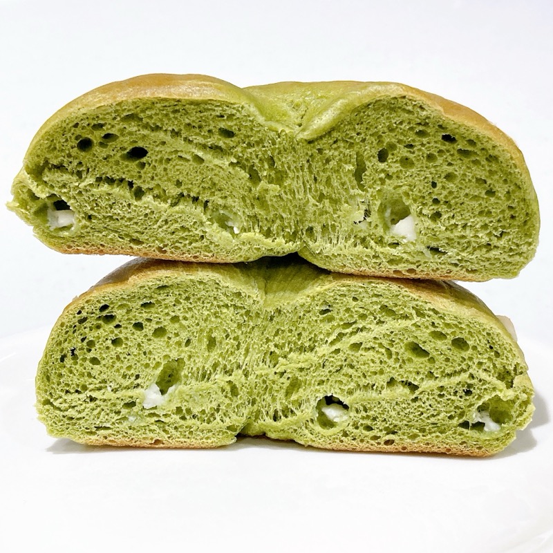 むぎゅっとベーグル抹茶&ホワイトチョコチップ