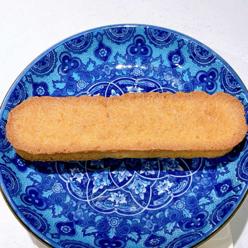 濃厚ミルククリームクッキーサンド練乳ソース