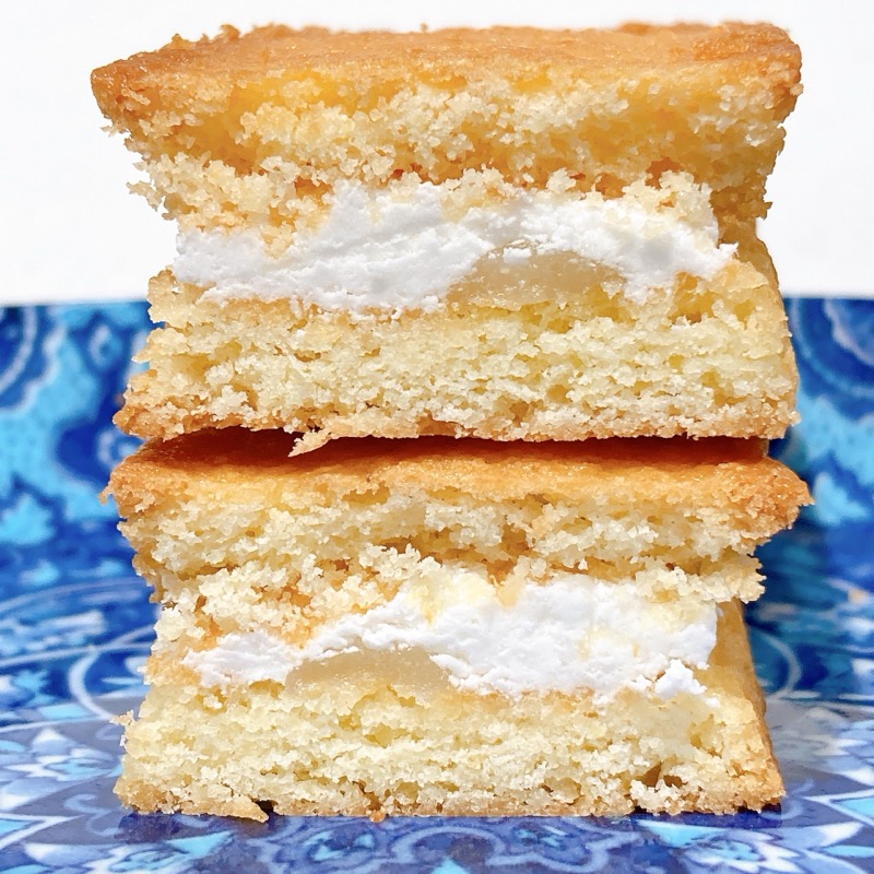 濃厚ミルククリームクッキーサンド練乳ソース