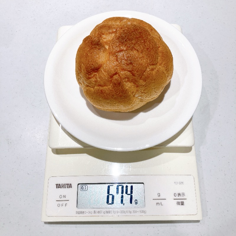北海道あずきシュークリーム《つぶあん&クリーム》