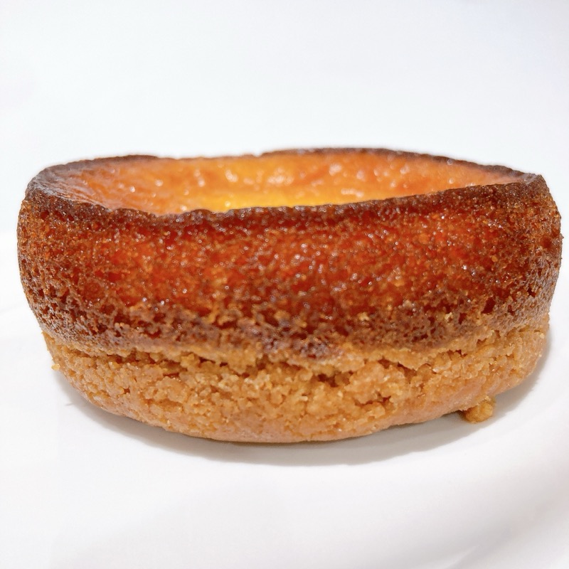 焦がしバターのむっちり食感タルト