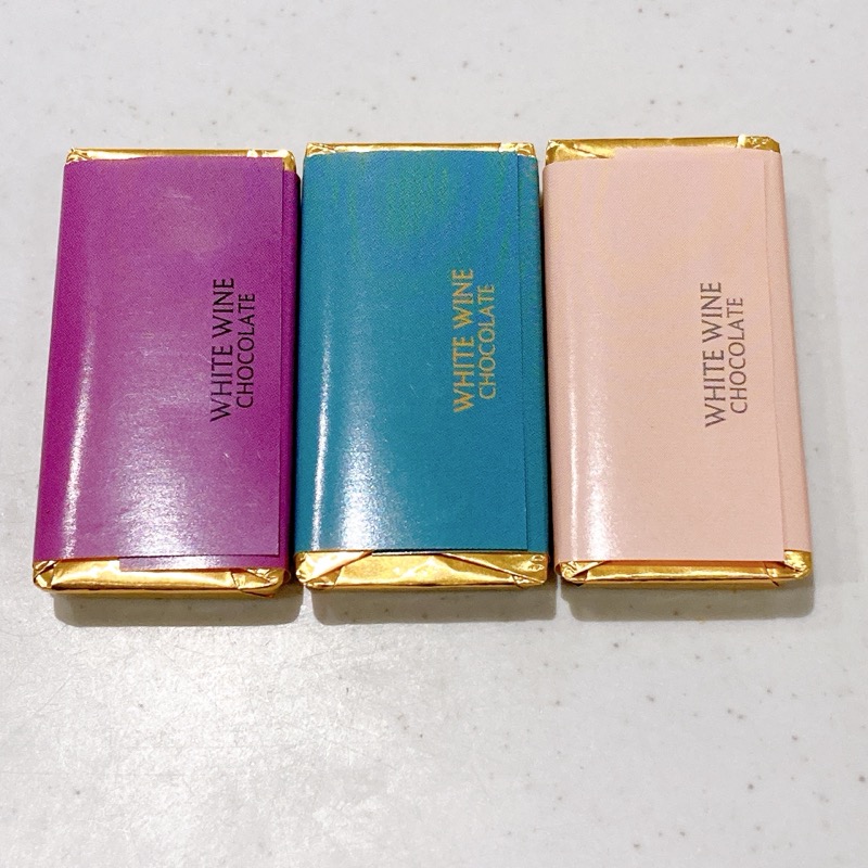白ワインチョコミニボトルティン