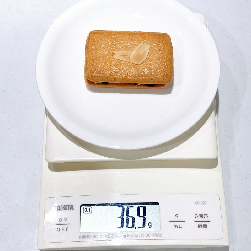 鎌倉ウィッチセゾンウィッチ紅茶クランベリー