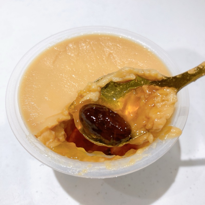 キタノコレクションラムレーズン入りプリン