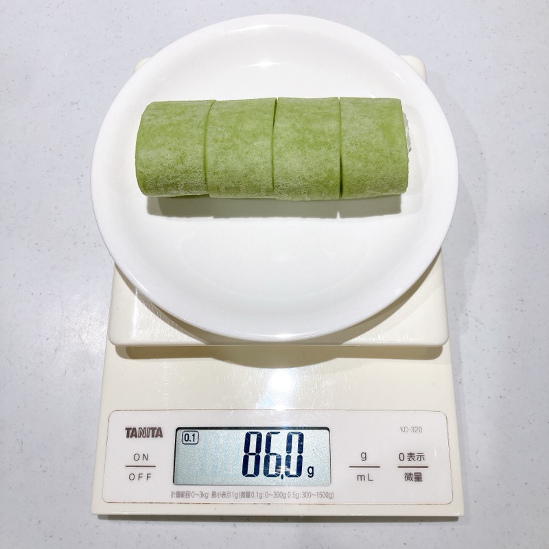 喜久水庵監修ずんだシェイク風味ロール
