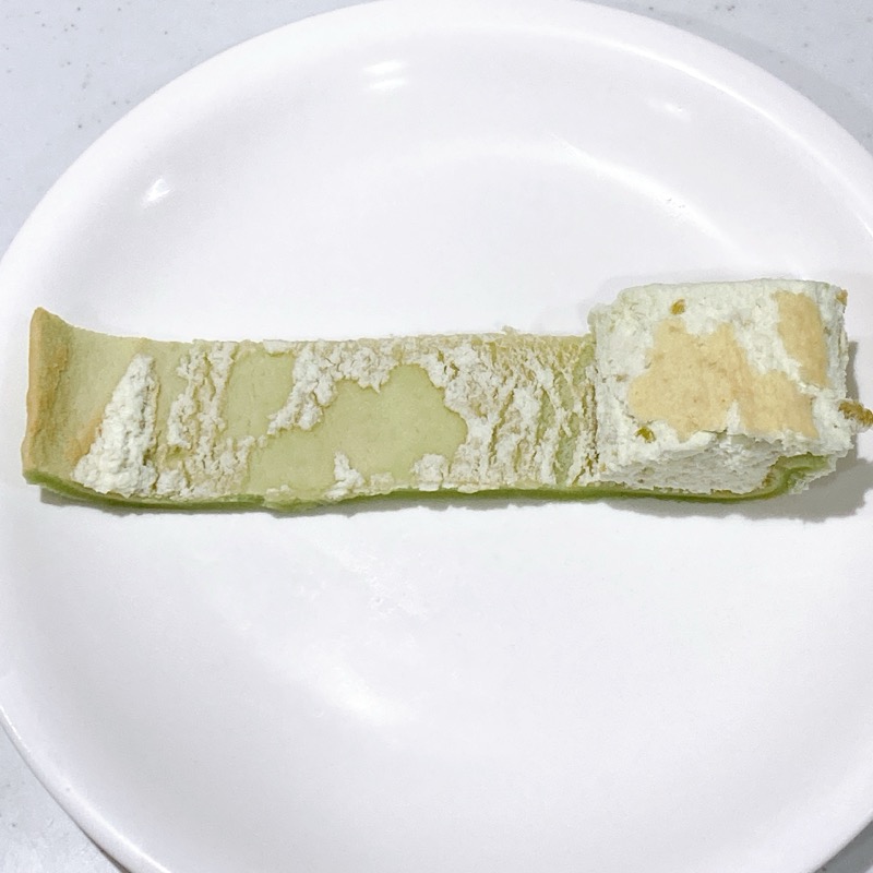 喜久水庵監修ずんだシェイク風味ロール