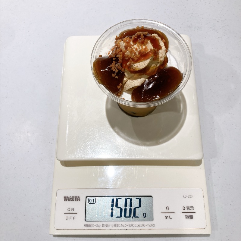 黒糖烏龍ミルクティーパフェ