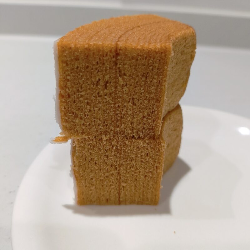 冷やして食べるしっとり食感のキャラメルバウム