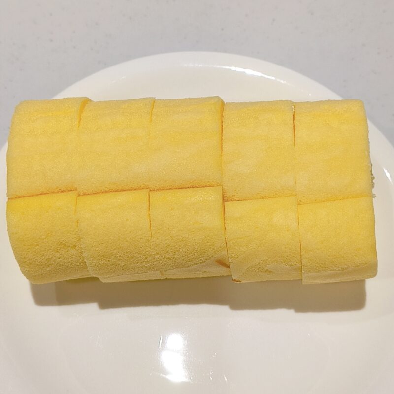 《東京ばな奈》もっちりクリームロール《ダブルバナナ味》