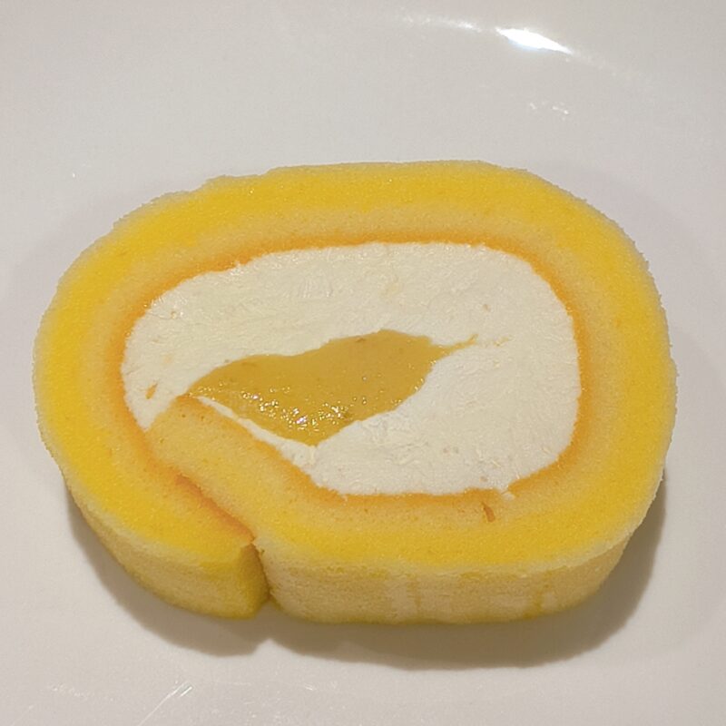 《東京ばな奈》もっちりクリームロール《ダブルバナナ味》