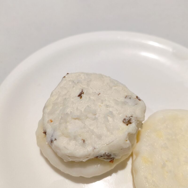 おもちラムレーズン入りバタークリーム