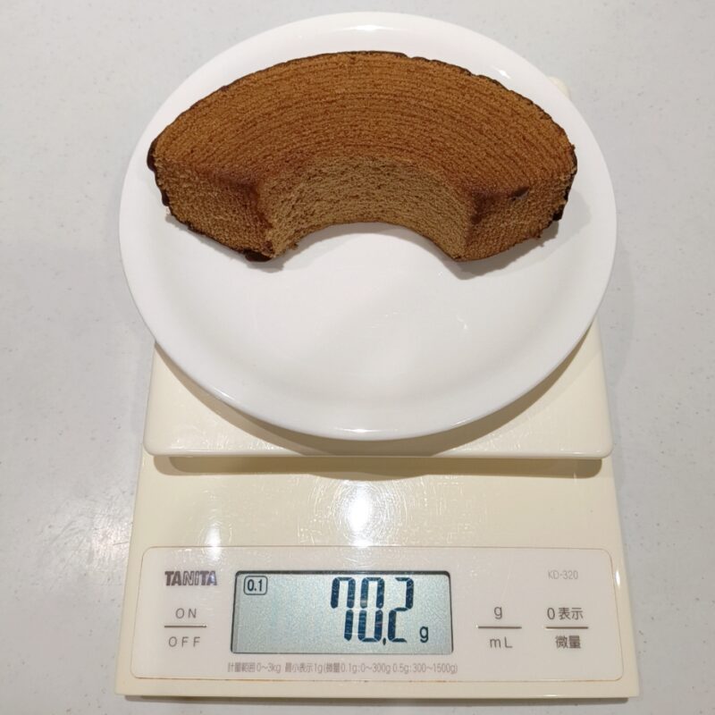 冷やして食べる森永ミルクココアバウム