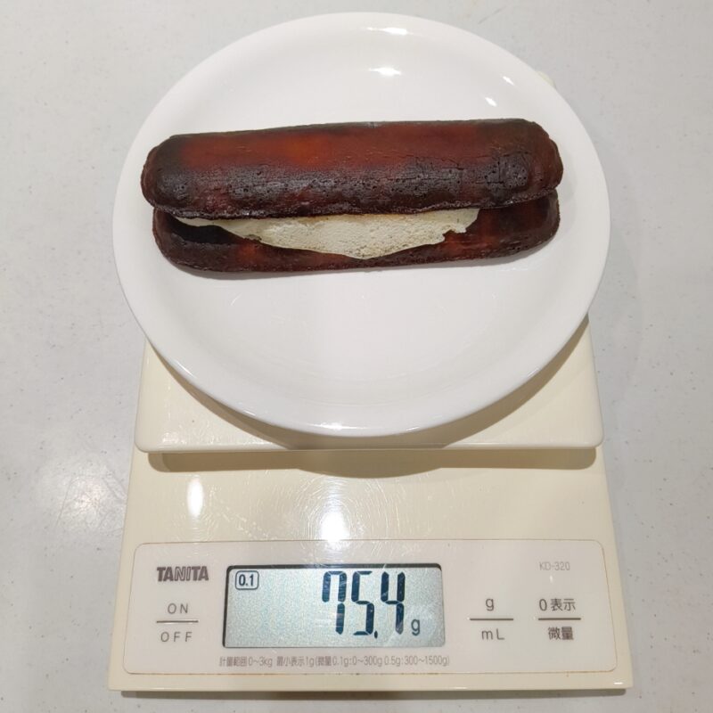 生カヌレスティックケーキ